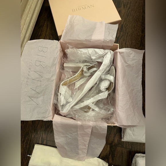 Alexandre Birman Clarita block sandal in white - Picture 9 of 10